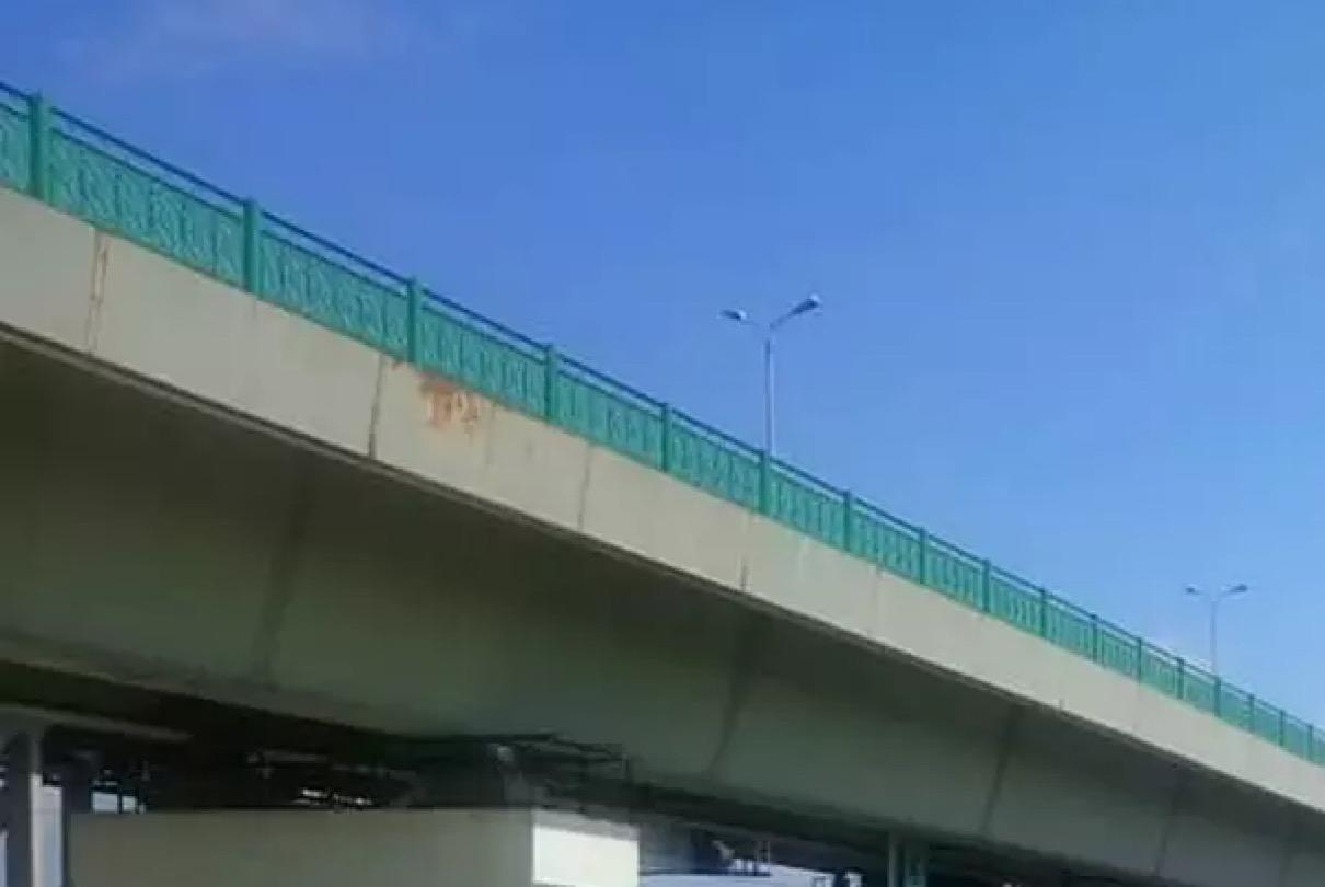 В Азовском районе двое рабочих погибли при реконструкции моста