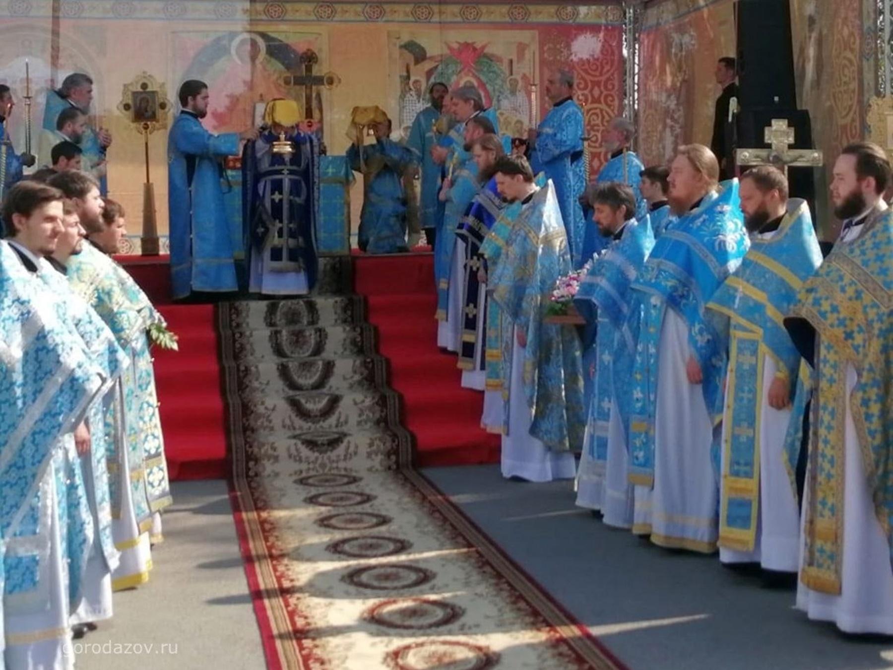 Петровская площадь азов