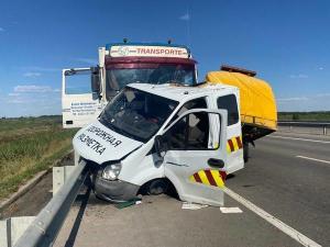 В Азовском районе в жуткой аварии погибла 14-летняя девочка