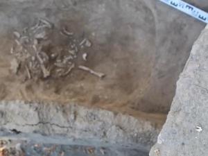 Азовские археологи нашли античное погребение в центре города