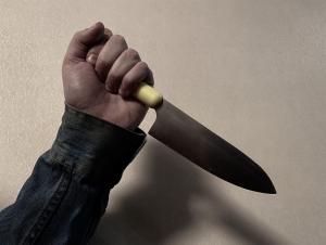 Житель Азова в пьяном угаре зарезал сестру своей жены