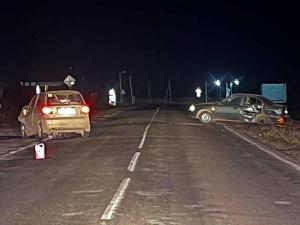 На трассе Азов - Ейск в ДТП с «Матизом» пострадали три человека