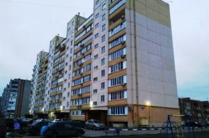 В Азове мужчина решил пожарить шашлыки на балконе и напугал соседей