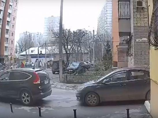 Жители Азовского района сообщают о взрывах 29 марта