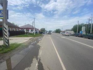 Под Азовом в ДТП с внедорожником пострадал водитель легковушки