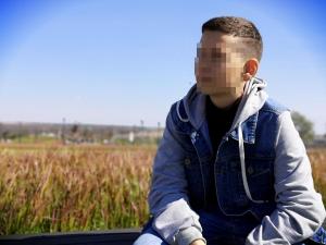 В Азове прошли похороны 16-летнего подростка, который умер на пляже