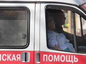 На трассе Ростов-Азов в ДТП с грузовиком пострадало трое