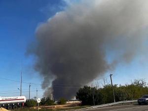 В Азовском районе Ростовской области горит мусорный полигон
