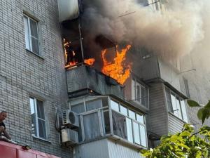 В Азове загорелся балкон в многоэтажке