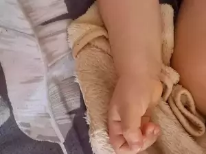 Жительница Азова едва не забила до смерти годовалую дочку