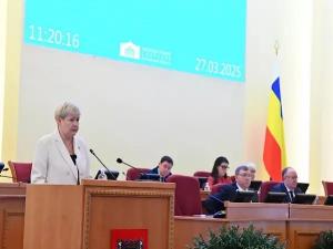 Донские депутаты предложили не исключать из формулы расчета доходов семьи недееспособных детей-инвалидов, достигших 18-летия