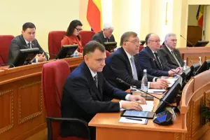 Отчет главы Ростовской области о работе правительства за 2024 год поддержали донские парламентарии