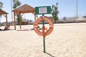 В Азове и районе  с 1 июня открыты 2 муниципальных и 5 частных пляжей