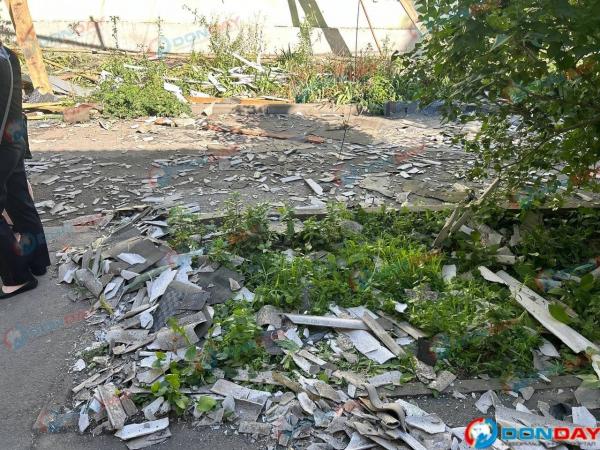 Кадры последствий массированной атаки БПЛА на Азов в ночь на 4 июля