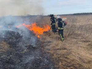 В Азовском районе действует высокий класс пожароопасности