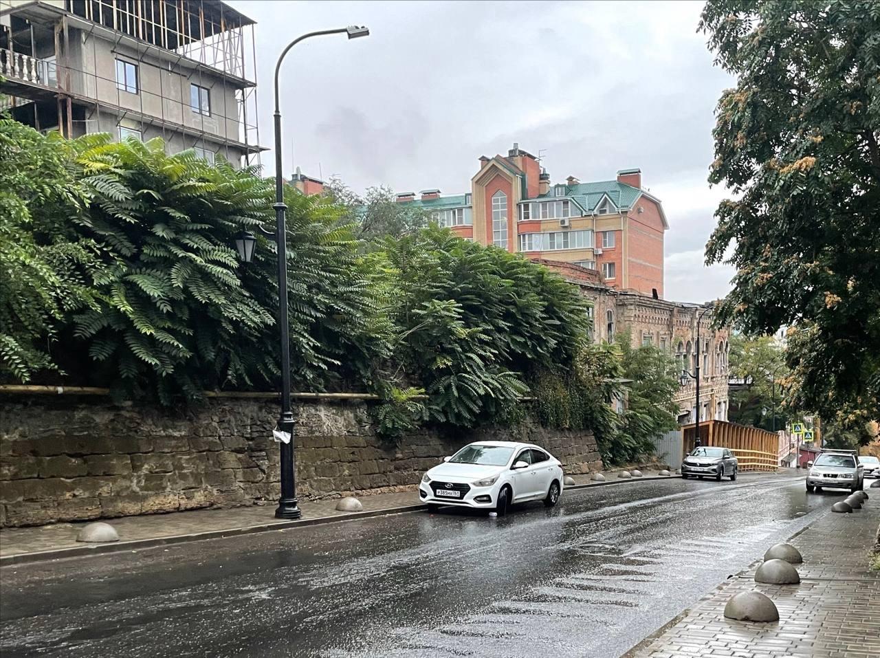 Штормовое предупреждение из-за непогоды объявили в Азове