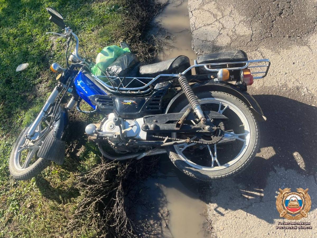 В ДТП под Азовом пострадал 73-лений пенсионер на мопеде В ДТП под Азовом пострадал 73-лений пенсионер на мопеде