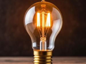 Жители Азовского района несколько дней сидят без света из-за перебоев