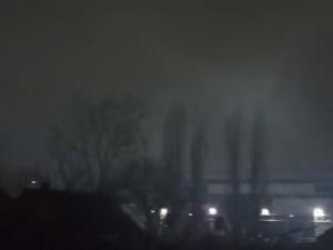 Жители Азова жалуются на дым и едкий запах с улицы Победы