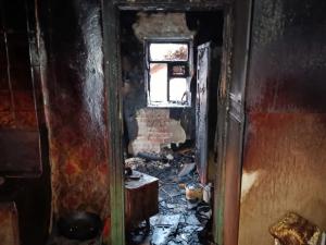 В Азовском районе при пожаре погибла 77-летняя женщина